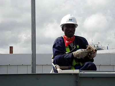 A Yomatech professional